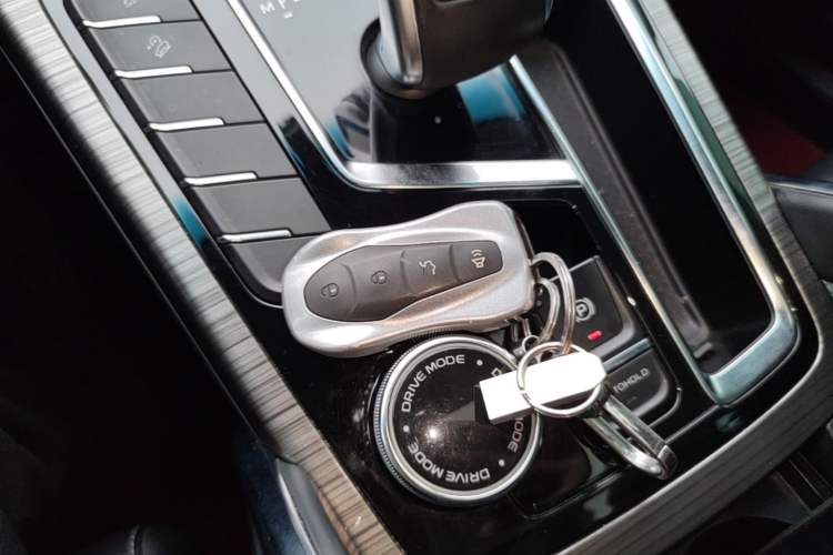 Used Geely Auto Emgrand X7 Sport 2020 1.8TD DCT Smart Connect PRO Interior 1
