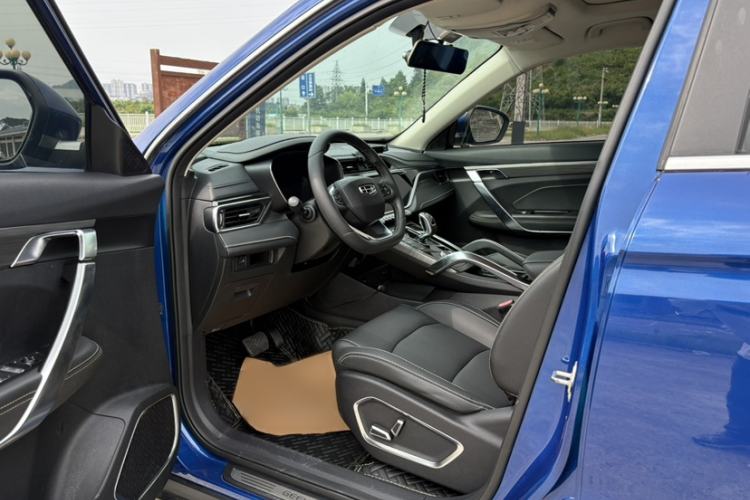 Used Geely Auto Emgrand X7 Sport 2020 1.5TD Automatic Smart Connect PRO Interior 7