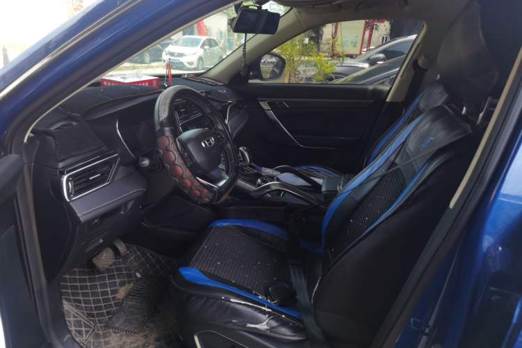 Used Geely Auto Emgrand X7 Sport 2020 1.5TD Automatic Smart Connect PRO Left Front Seat