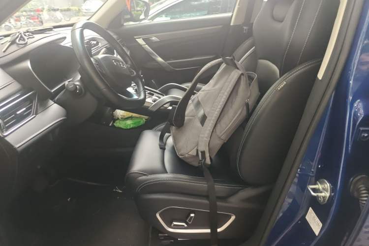 Used Geely Auto Emgrand X7 Sport 2020 1.5TD Automatic Smart Connect PRO Left Front Seat