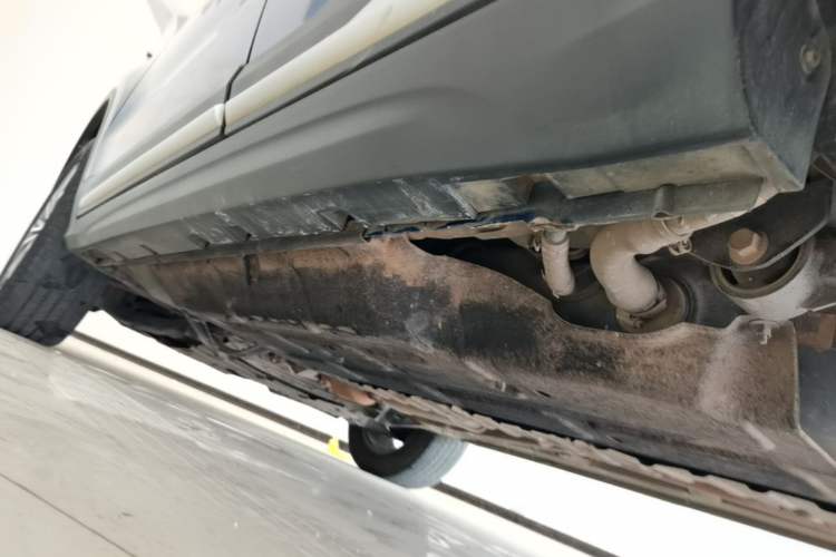 Used Geely Auto Emgrand X7 Sport 2020 1.5TD Automatic Smart Connect PRO Left Side Sill