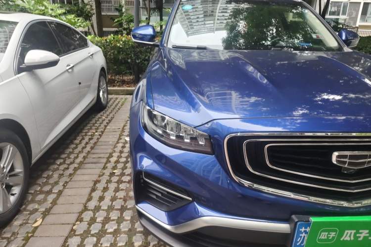 Used Geely Auto Emgrand X7 Sport 2020 1.5TD Automatic Smart Connect PRO Right Front Headlight