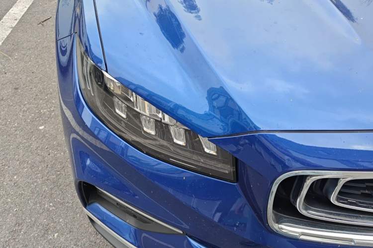Used Geely Auto Emgrand X7 Sport 2020 1.8TD DCT Smart PRO Right Front Headlight