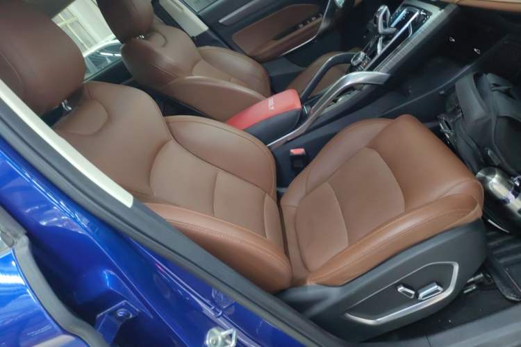 Used Geely Auto Emgrand X7 Sport 2020 1.8TD DCT Zhi Ling PRO Right Front Seat