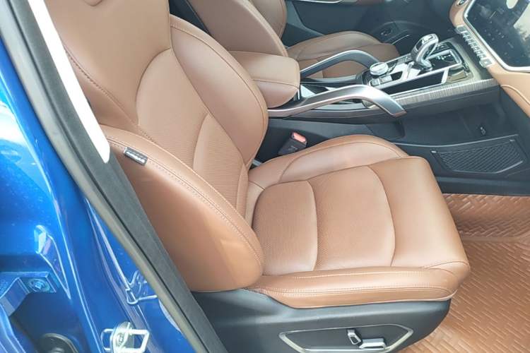 Used Geely Auto Emgrand X7 Sport 2020 1.8TD DCT Zhi Ling PRO Right Front Seat