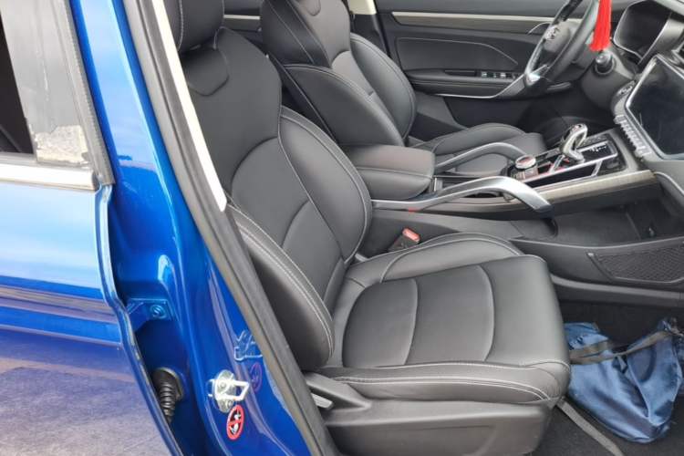 Used Geely Auto Emgrand X7 Sport 2020 1.5TD Automatic Smart Connect PRO Right Front Seat