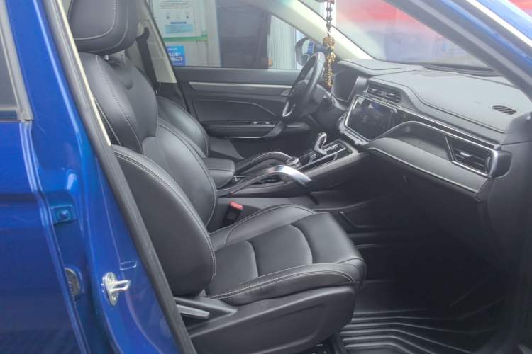 Used Geely Auto Emgrand X7 Sport 2020 1.8TD DCT Smart Connect PRO Right Front Seat