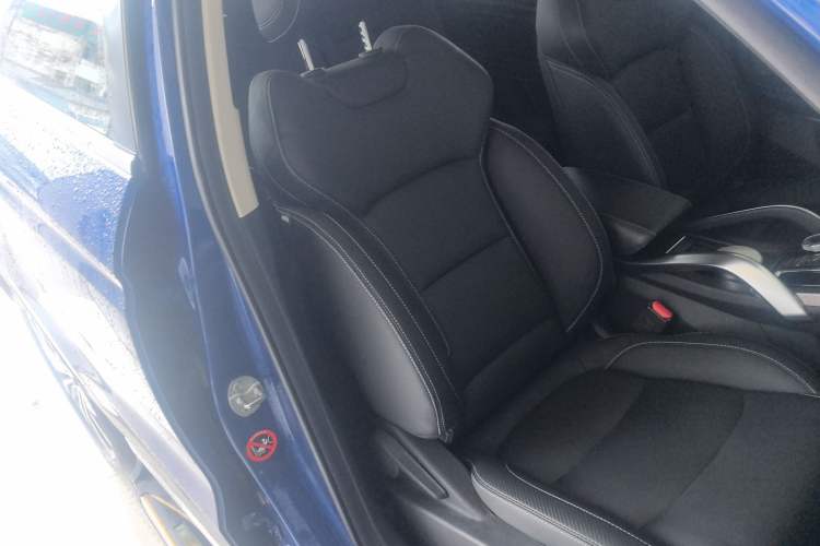 Used Geely Auto Emgrand X7 Sport 2020 1.5TD Automatic Smart Connect PRO Right Front Seat