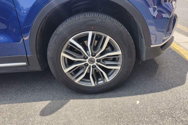 Used Geely Auto Emgrand X7 Sport 2020 1.5TD Automatic Smart Connect PRO Right Front Wheel Hub
