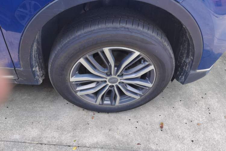 Used Geely Auto Emgrand X7 Sport 2020 1.5TD Automatic Smart Connect PRO Right Front Wheel Hub