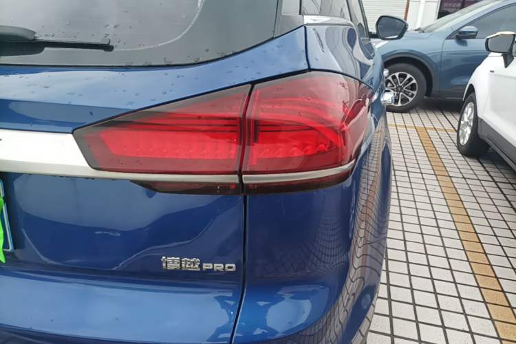 Used Geely Auto Emgrand X7 Sport 2020 1.5TD Automatic Smart Connect PRO Right Rear Taillight