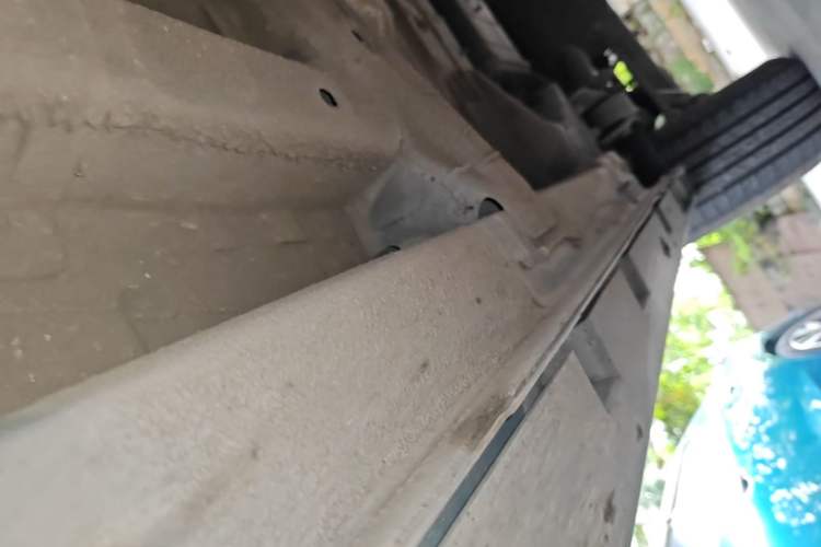 Used Geely Auto Emgrand X7 Sport 2020 1.8TD DCT Smart PRO Right Side Sill