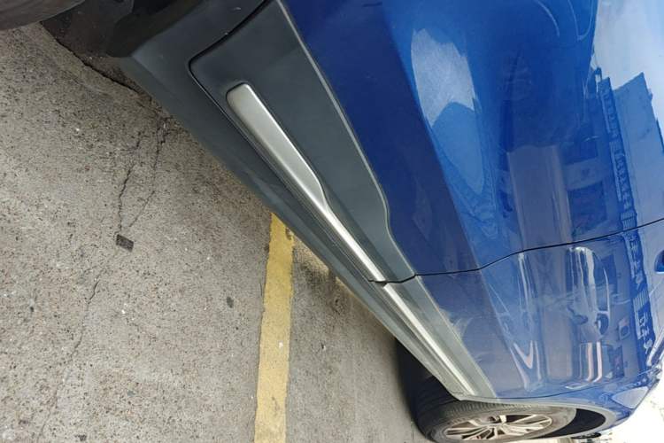 Used Geely Auto Emgrand X7 Sport 2020 1.8TD DCT Smart PRO Right Side Sill