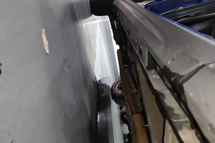 Used Geely Auto Emgrand X7 Sport 2020 1.8TD DCT Smart PRO Right Side Sill