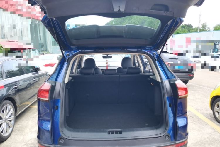Used Geely Auto Emgrand X7 Sport 2020 1.5TD Automatic Smart Connect PRO Trunk