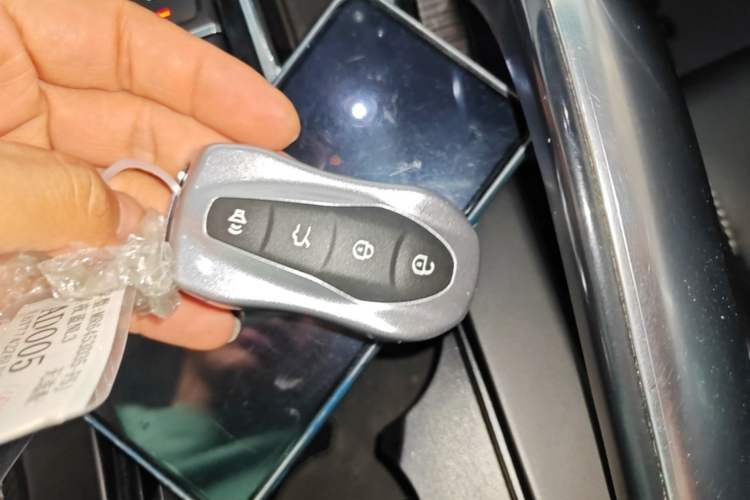 Used Geely Auto Emgrand X7 Sport 2020 1.8TD DCT Smart PRO Vehicle Key