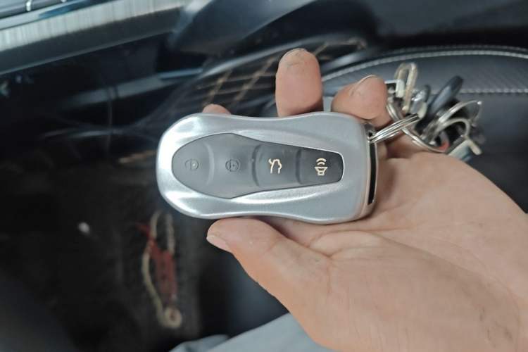 Used Geely Auto Emgrand X7 Sport 2020 1.8TD DCT Smart PRO Vehicle Key
