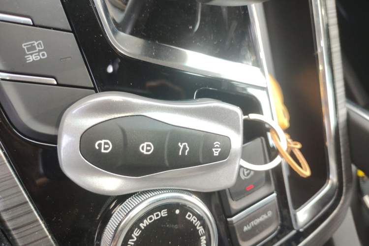 Used Geely Auto Emgrand X7 Sport 2020 1.8TD DCT Smart PRO Vehicle Key