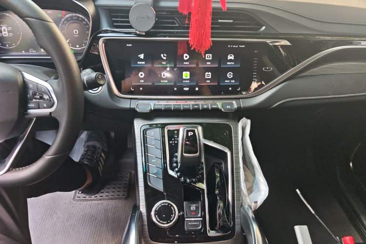 Used Geely Auto Emgrand X7 Sport 2020 1.8TD DCT ZhiZun PRO Audio And AC Panel