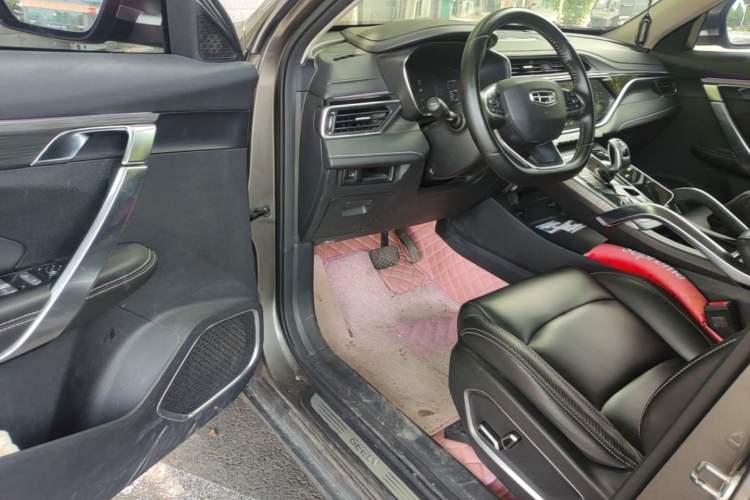 Used Geely Auto Emgrand X7 Sport 2020 1.5TD Automatic Smart Connect PRO Driver Seat