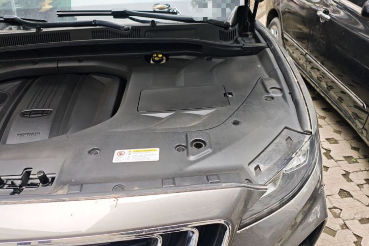 Used Geely Auto Emgrand X7 Sport 2020 1.8TD DCT Smart Connect PRO Engine Bay Left