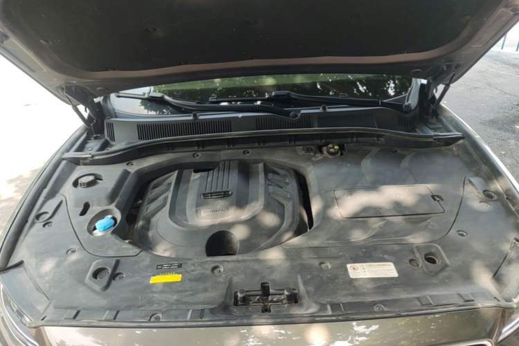 Used Geely Auto Emgrand X7 Sport 2020 1.5TD Automatic Smart Connect PRO Engine Bay