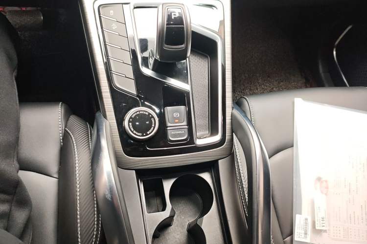 Used Geely Auto Emgrand X7 Sport 2020 1.8TD DCT Smart Connect PRO Gear Lever