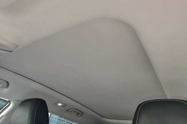 Used Geely Auto Emgrand X7 Sport 2020 1.8TD DCT ZhiZun PRO Headliner