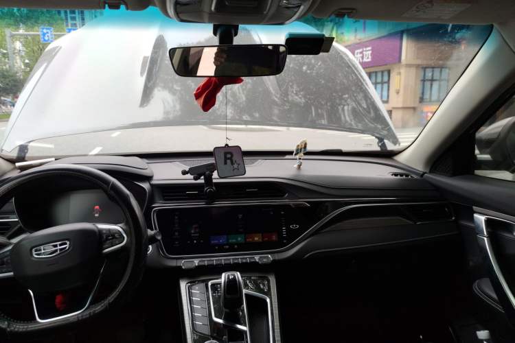 Used Geely Auto Emgrand X7 Sport 2020 1.5TD Automatic Smart Connect PRO Headliner