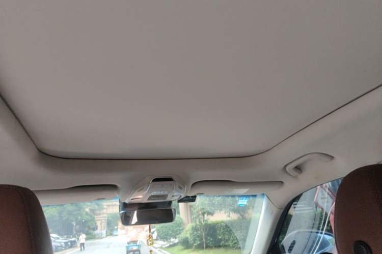 Used Geely Auto Emgrand X7 Sport 2020 1.5TD DCT Intelligent All-Wheel Drive PRO Version Headliner
