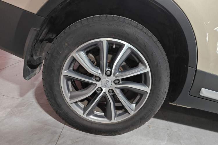 Used Geely Auto Emgrand X7 Sport 2020 1.8TD DCT Two-Wheel Drive Smart Connect 4G-Enabled Version Exterior 8