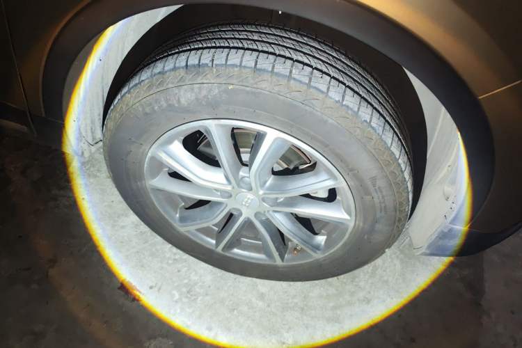 Used Geely Auto Emgrand X7 Sport 2020 1.8TD DCT Two-Wheel Drive Smart Connect 4G-Enabled Version Right Front Wheel Hub