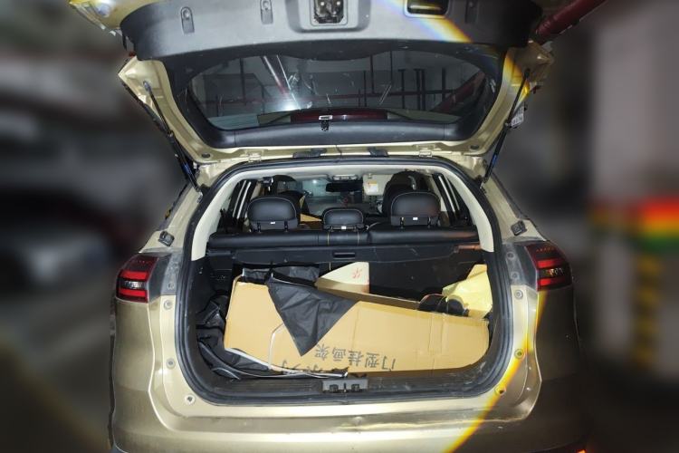 Used Geely Auto Emgrand X7 Sport 2020 1.8TD DCT Two-Wheel Drive Smart Connect 4G-Enabled Version Trunk