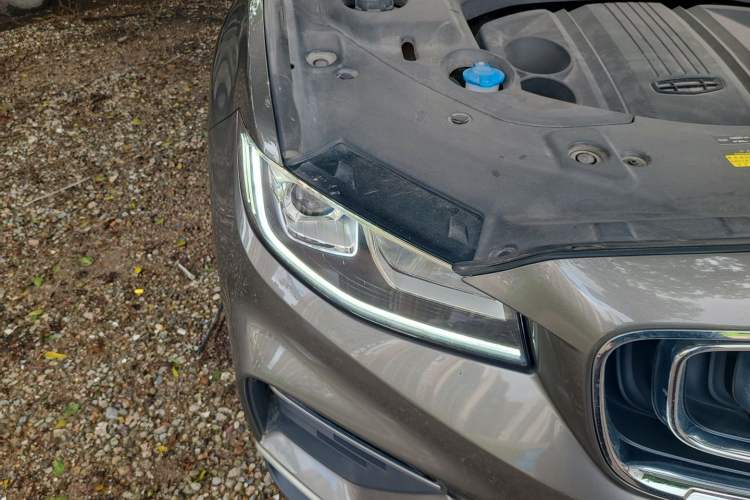 Used Geely Auto Emgrand X7 Sport 2020 1.8TD DCT Smart Connect PRO Right Front Headlight