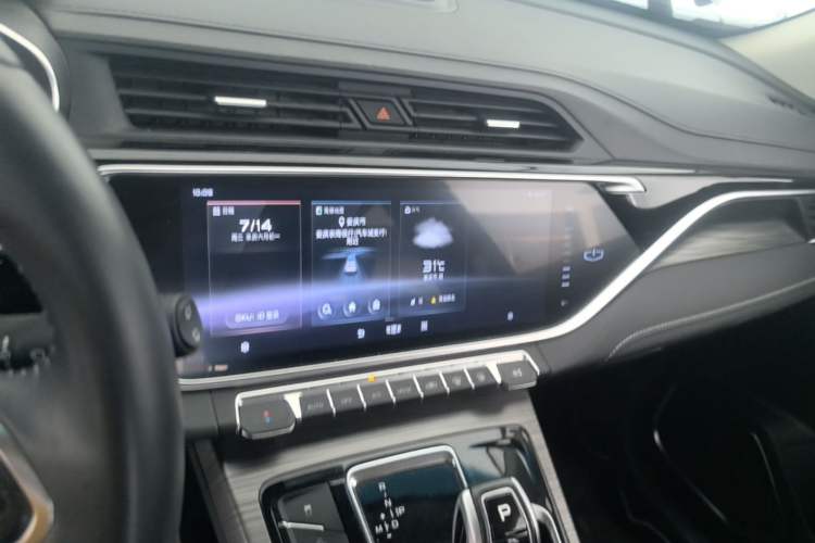Used Geely Auto Emgrand X7 Sport 2020 1.8TD DCT Smart Connect PRO Audio And AC Panel