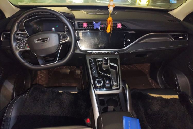Used Geely Auto Emgrand X7 Sport 2020 1.8TD DCT Smart PRO Center Console
