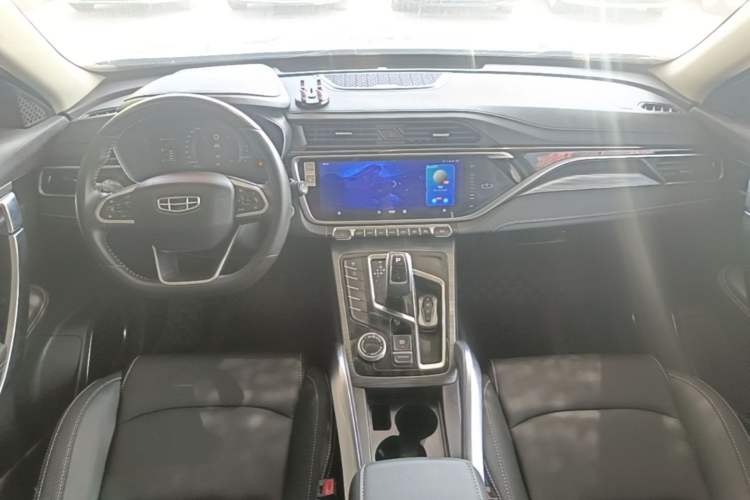Used Geely Auto Emgrand X7 Sport 2020 1.8TD DCT Smart Connect PRO Center Console