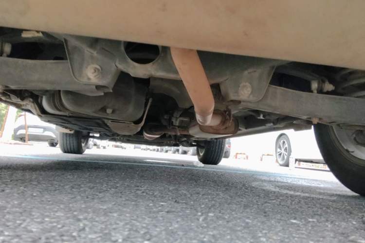 Used Geely Auto Emgrand X7 Sport 2020 1.8TD DCT Two-Wheel Drive Smart Connect 4G-Enabled Version Chassis Rear