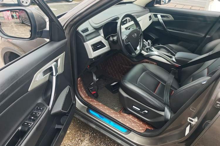 Used Geely Auto Emgrand X7 Sport 2020 1.8TD DCT Two-Wheel Drive Smart Connect 4G-Enabled Version Driver Seat