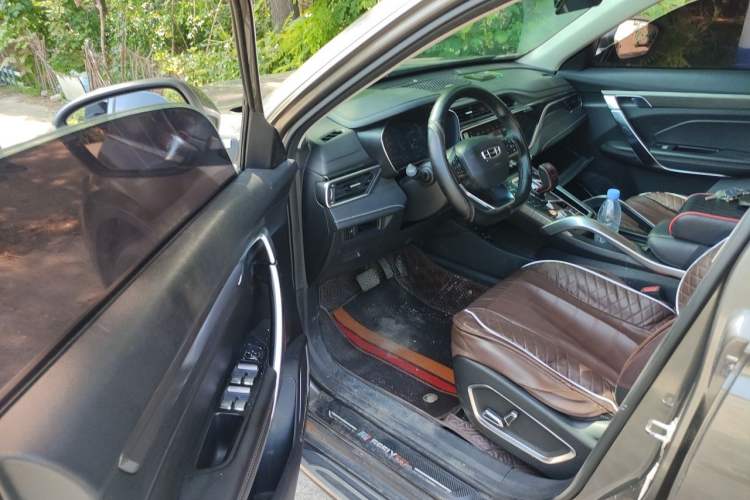Used Geely Auto Emgrand X7 Sport 2020 1.5TD Automatic Smart Connect PRO Driver Seat