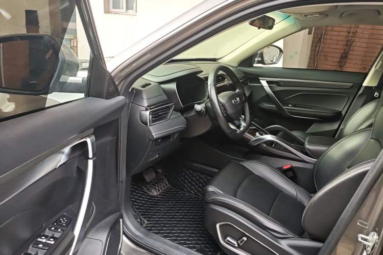 Used Geely Auto Emgrand X7 Sport 2020 1.8TD DCT Smart Connect PRO Driver Seat