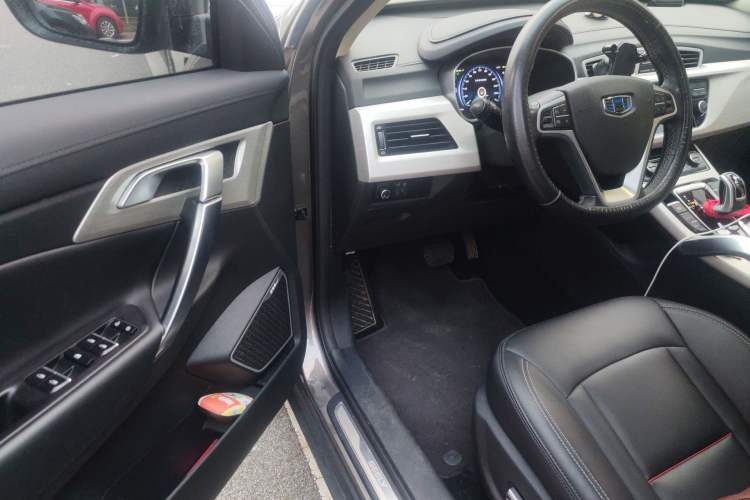 Used Geely Auto Emgrand X7 Sport 2020 1.8TD DCT Two-Wheel Drive Smart Connect 4G-Enabled Version Driver Seat