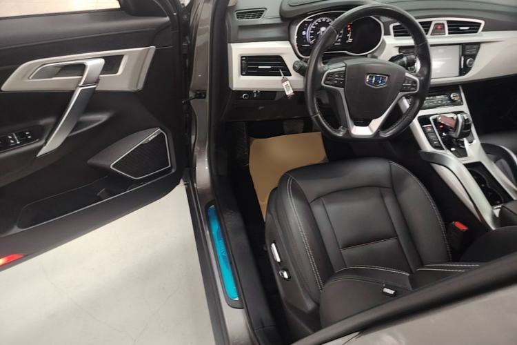 Used Geely Auto Emgrand X7 Sport 2020 1.8TD DCT Two-Wheel Drive Smart Connect 4G-Enabled Version Driver Seat