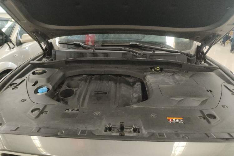 Used Geely Auto Emgrand X7 Sport 2020 1.8TD DCT Smart Connect PRO Engine Bay