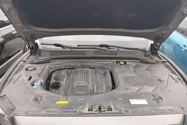 Used Geely Auto Emgrand X7 Sport 2020 1.8TD DCT Smart Connect PRO Engine Bay