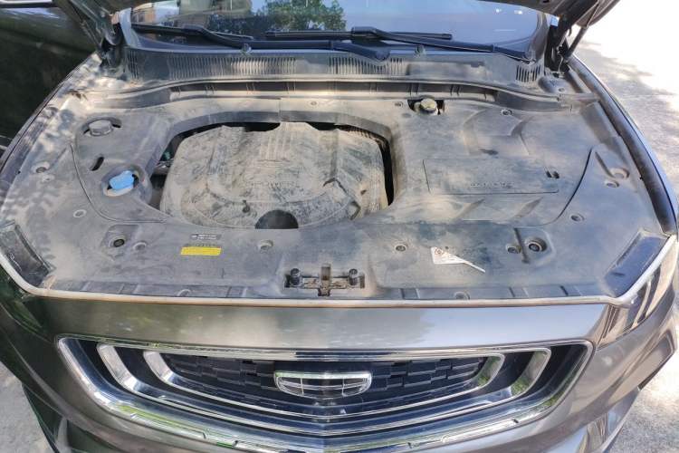 Used Geely Auto Emgrand X7 Sport 2020 1.5TD Automatic Smart Connect PRO Engine Bay