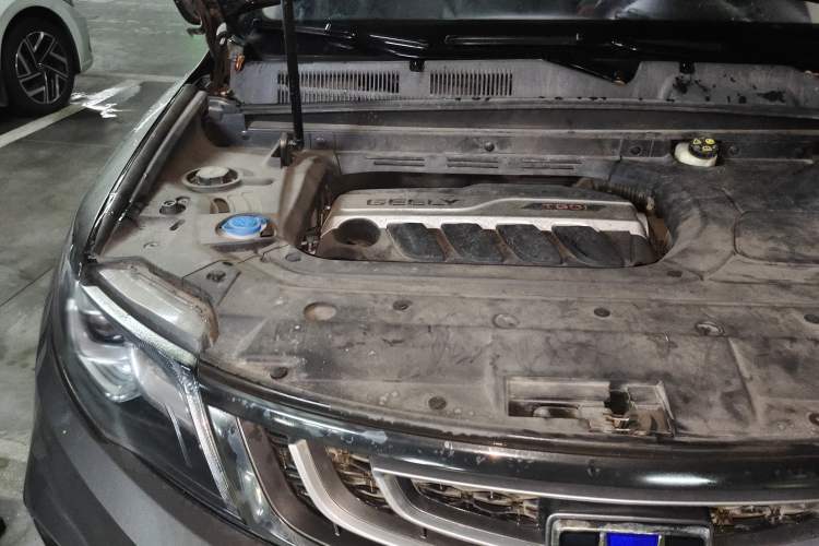 Used Geely Auto Emgrand X7 Sport 2020 1.8TD DCT Two-Wheel Drive Smart Connect 4G-Enabled Version Engine Bay Right