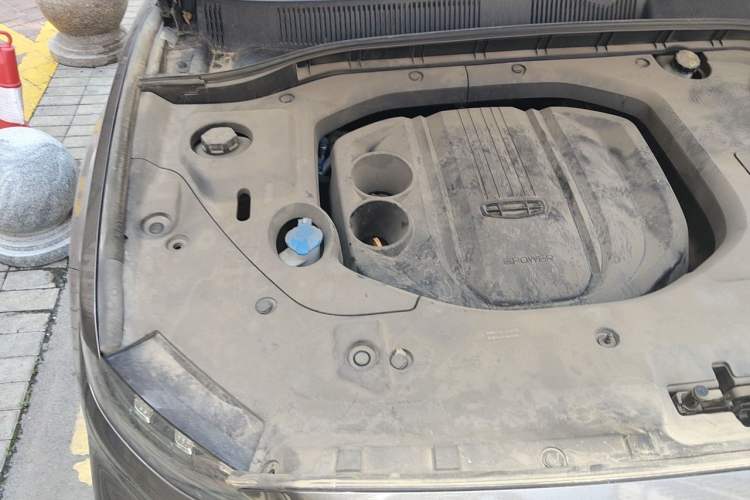 Used Geely Auto Emgrand X7 Sport 2020 1.8TD DCT Smart PRO Engine Bay Right