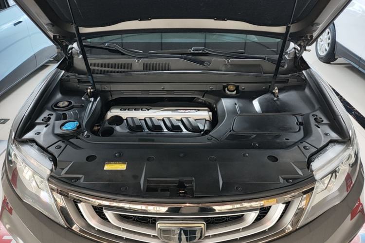 Used Geely Auto Emgrand X7 Sport 2020 1.8TD DCT Two-Wheel Drive Zhiya Model Engine Bay