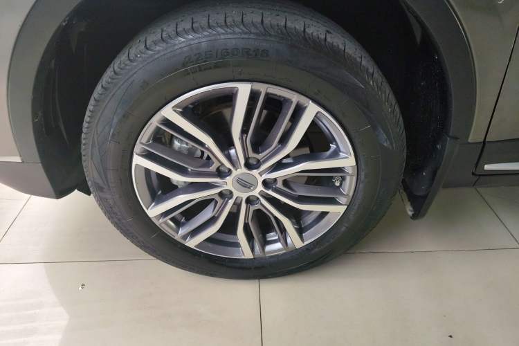 Used Geely Auto Emgrand X7 Sport 2020 1.8TD DCT Smart Connect PRO Exterior 4